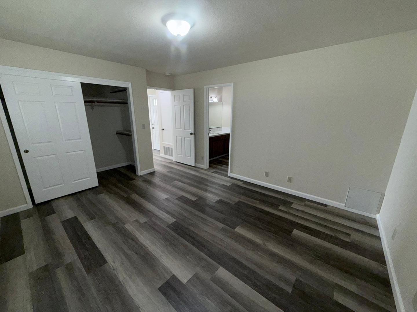 Detail Gallery Image 11 of 25 For 1053 Riker St #6,  Salinas,  CA 93901 - 1 Beds | 1 Baths