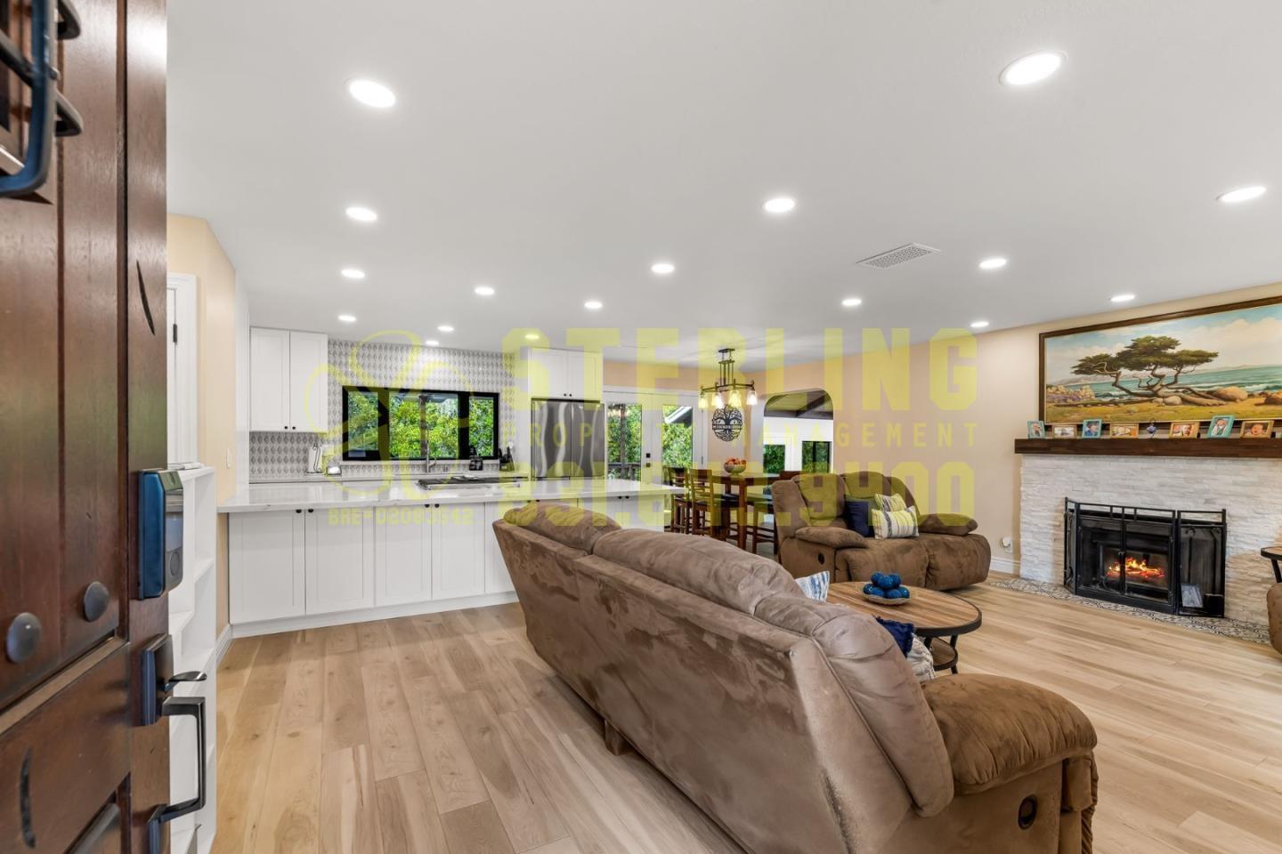 Detail Gallery Image 4 of 42 For 2040 Marsala Cir, Monterey,  CA 93940 - 3 Beds | 2 Baths