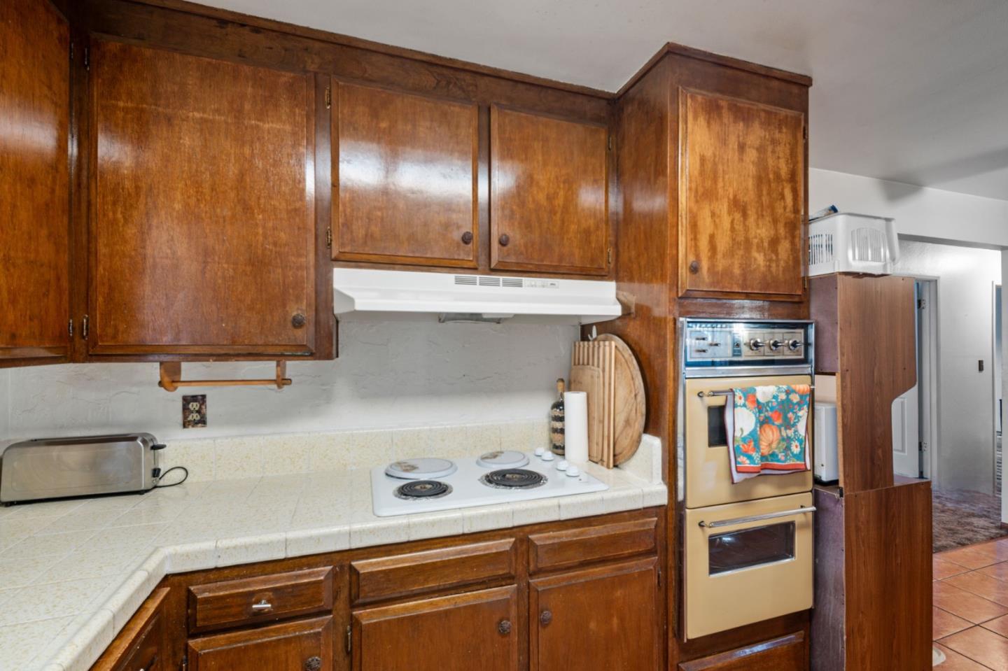 Detail Gallery Image 6 of 28 For 1745 Vista Glen Dr, San Jose,  CA 95122 - 4 Beds | 2 Baths