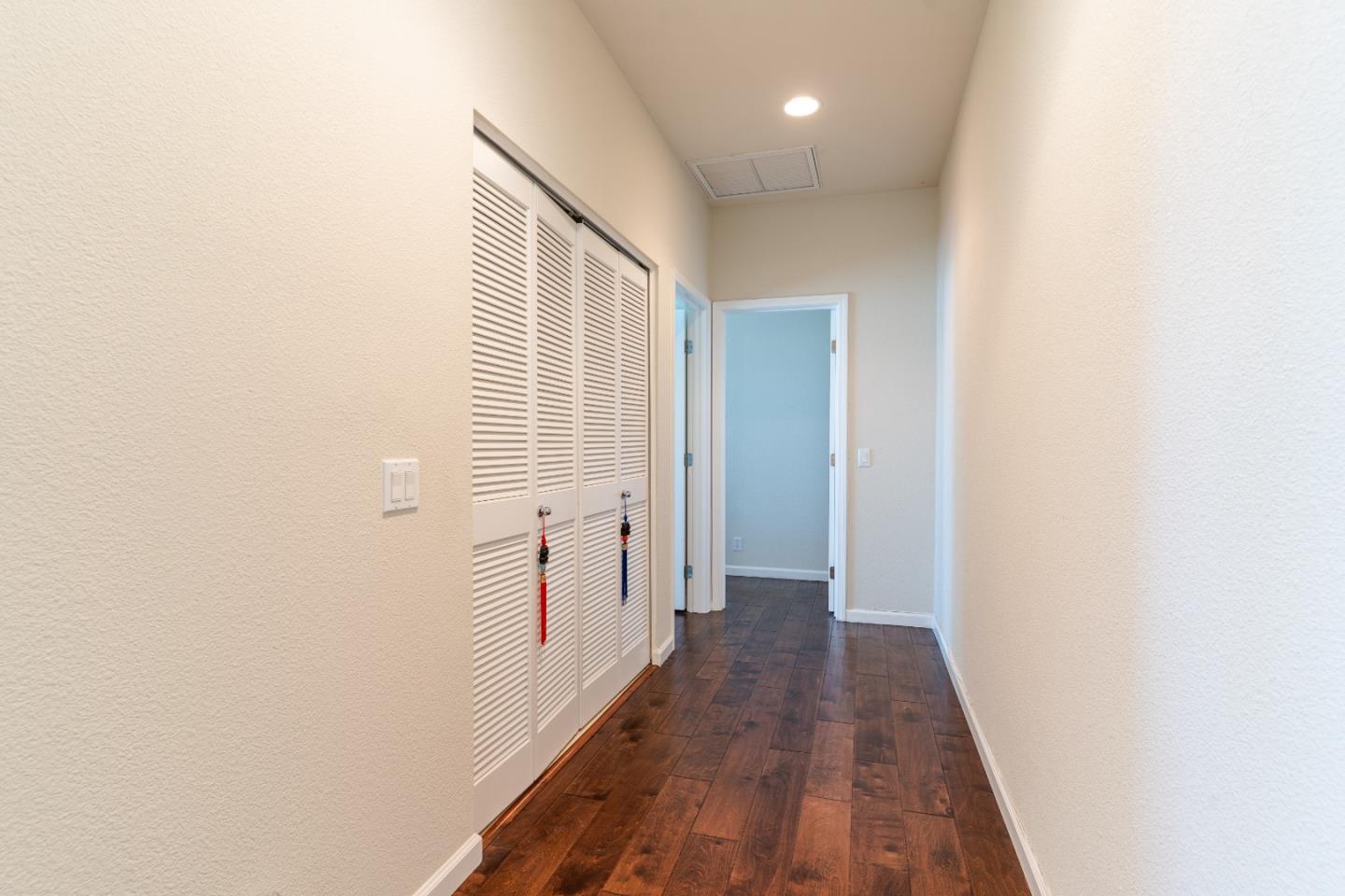 Detail Gallery Image 19 of 35 For 2789 Lavender Ter, San Jose,  CA 95111 - 3 Beds | 2/1 Baths
