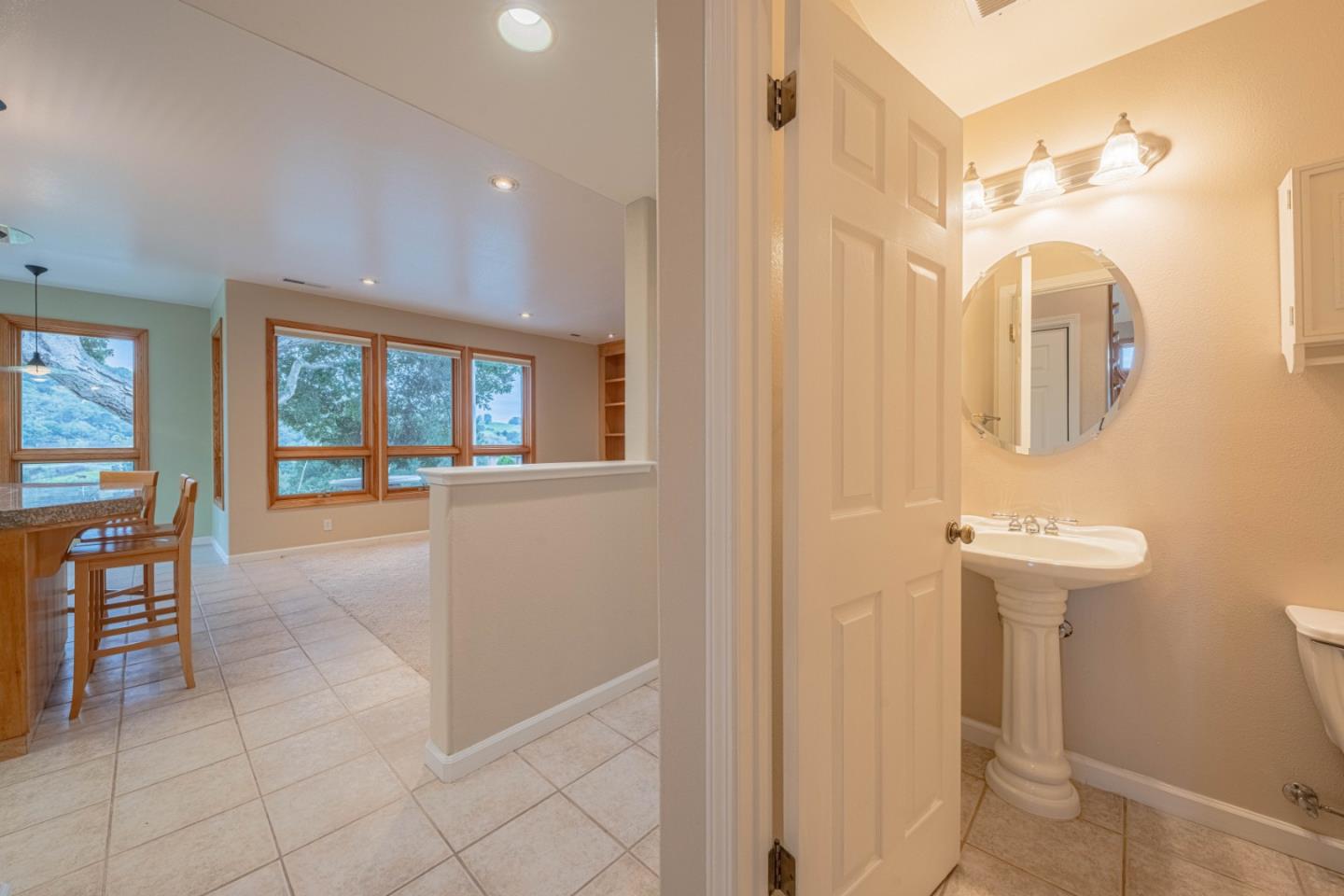 Detail Gallery Image 23 of 55 For 20160 Rock Springs Ln, Aromas,  CA 95004 - 4 Beds | 2/1 Baths