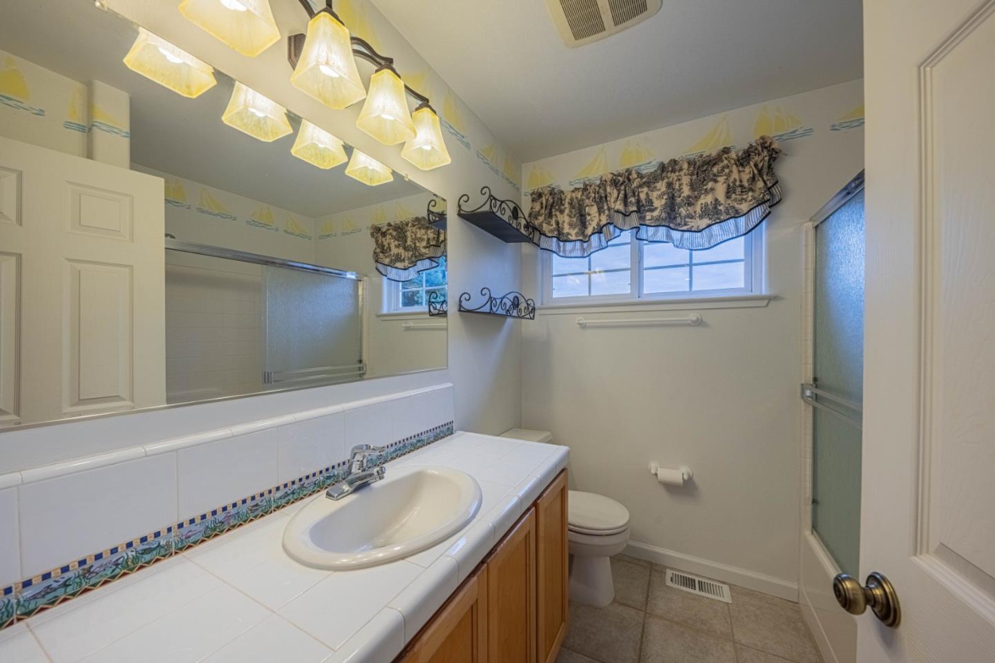 Detail Gallery Image 41 of 55 For 20160 Rock Springs Ln, Aromas,  CA 95004 - 4 Beds | 2/1 Baths