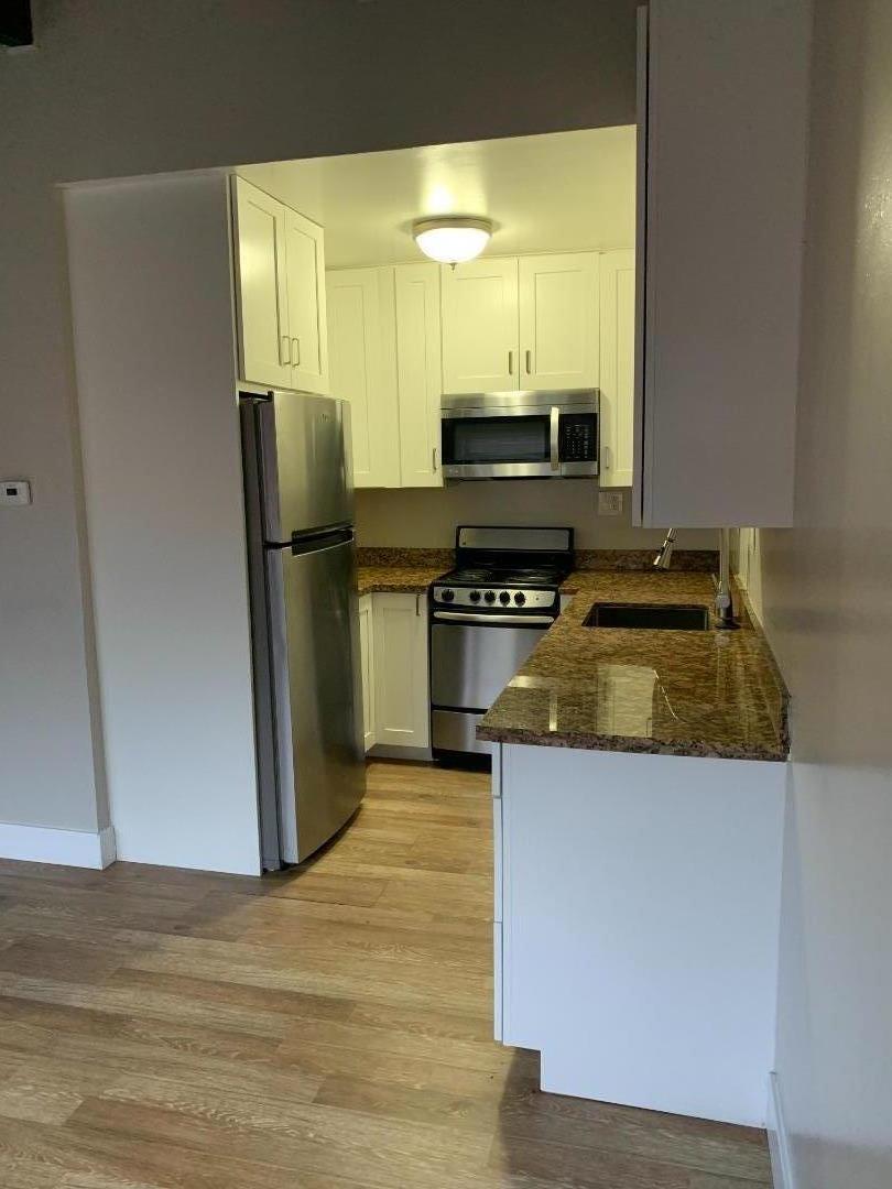 North Amphlett, San Mateo, CA, 94401