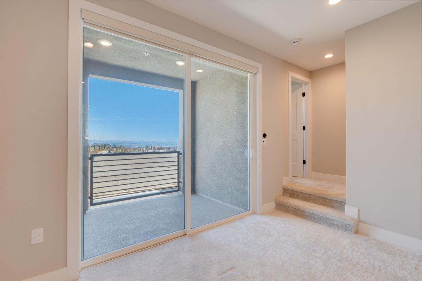Detail Gallery Image 19 of 39 For 1416 Venice Ter, San Ramon,  CA 94583 - 2 Beds | 2/1 Baths