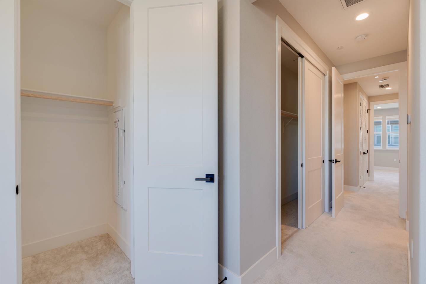 Detail Gallery Image 26 of 39 For 1416 Venice Ter, San Ramon,  CA 94583 - 2 Beds | 2/1 Baths