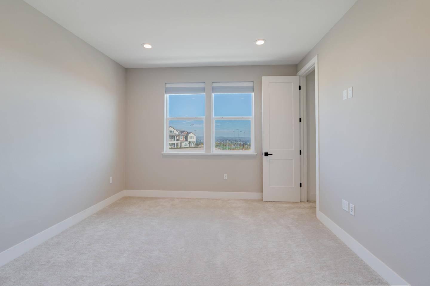Detail Gallery Image 28 of 39 For 1416 Venice Ter, San Ramon,  CA 94583 - 2 Beds | 2/1 Baths
