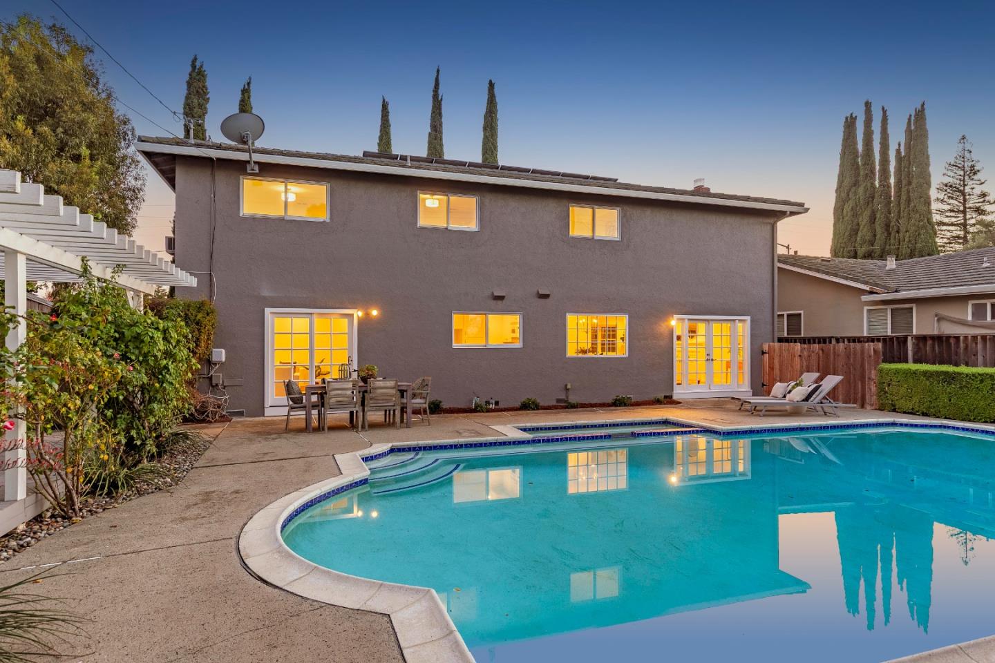 Detail Gallery Image 23 of 27 For 7451 Prospect Rd, Cupertino,  CA 95014 - 5 Beds | 2/1 Baths