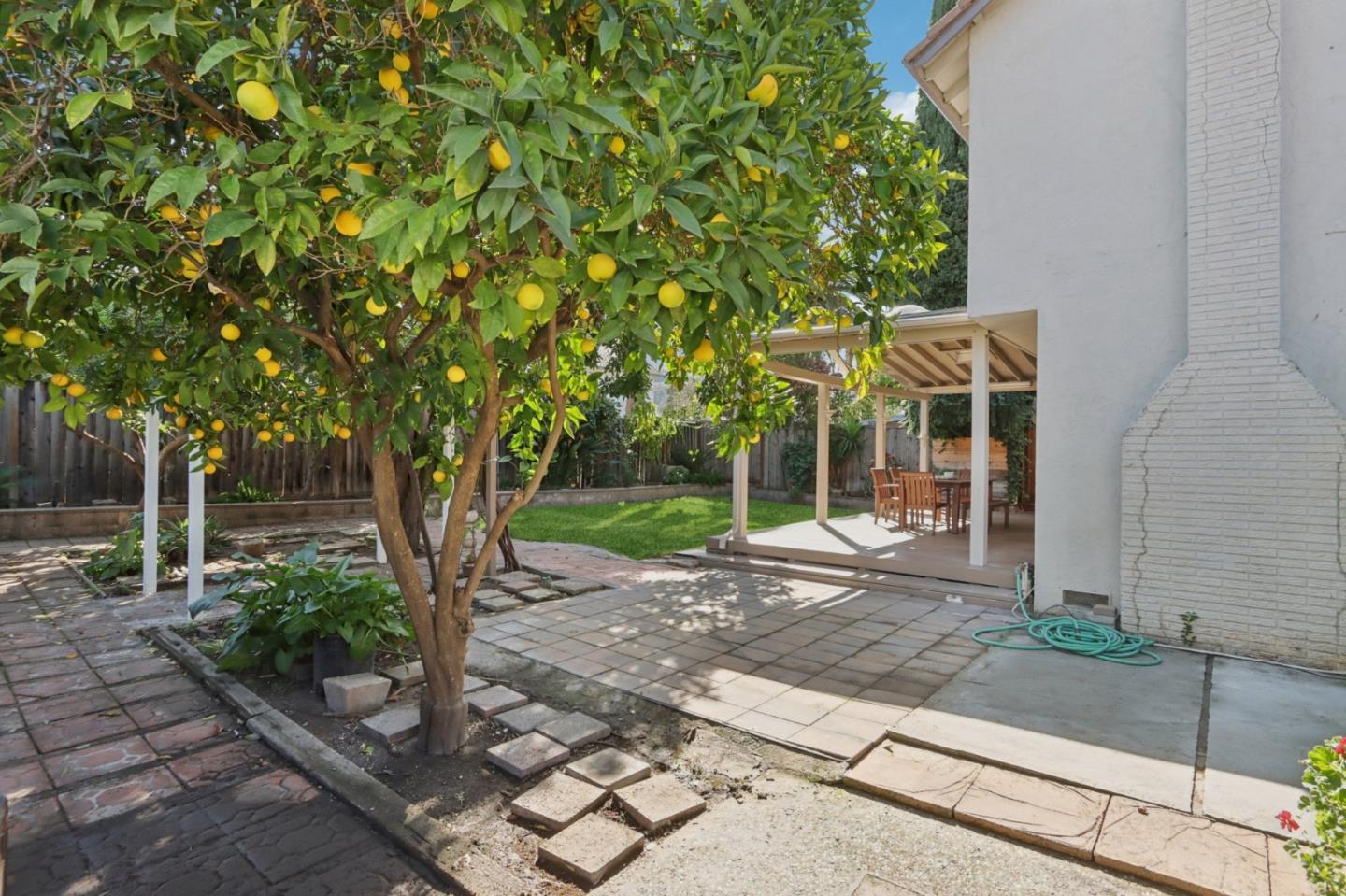 Detail Gallery Image 45 of 54 For 228 Martinvale Ln, San Jose,  CA 95119 - 4 Beds | 2/1 Baths