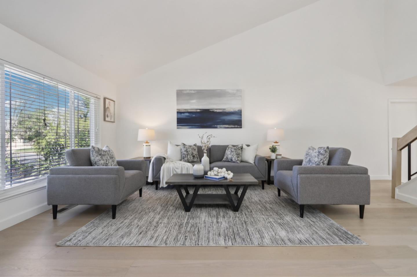 Detail Gallery Image 6 of 54 For 228 Martinvale Ln, San Jose,  CA 95119 - 4 Beds | 2/1 Baths