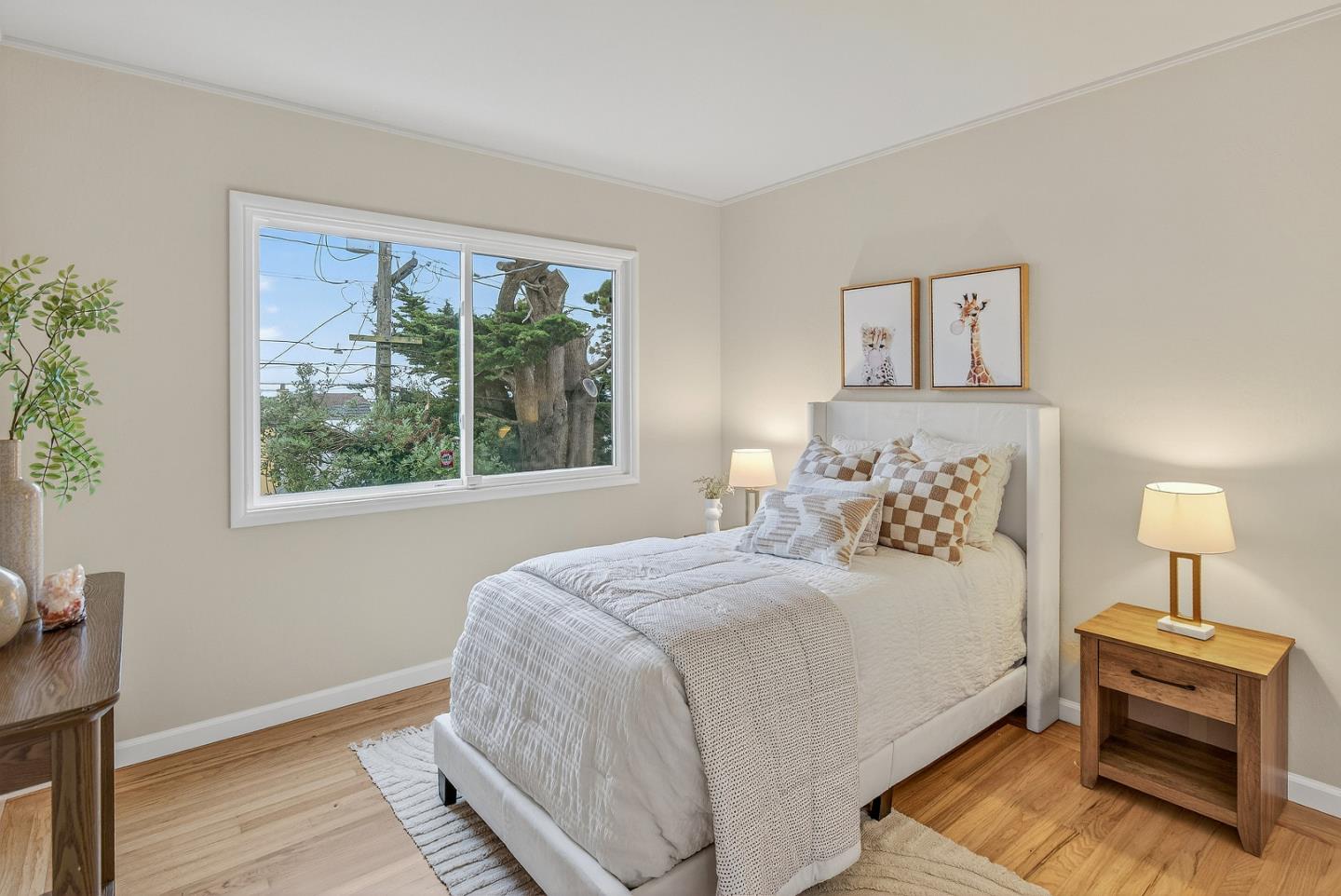 Detail Gallery Image 12 of 22 For 490 Westmoor Ave, Daly City,  CA 94015 - 3 Beds | 2/1 Baths