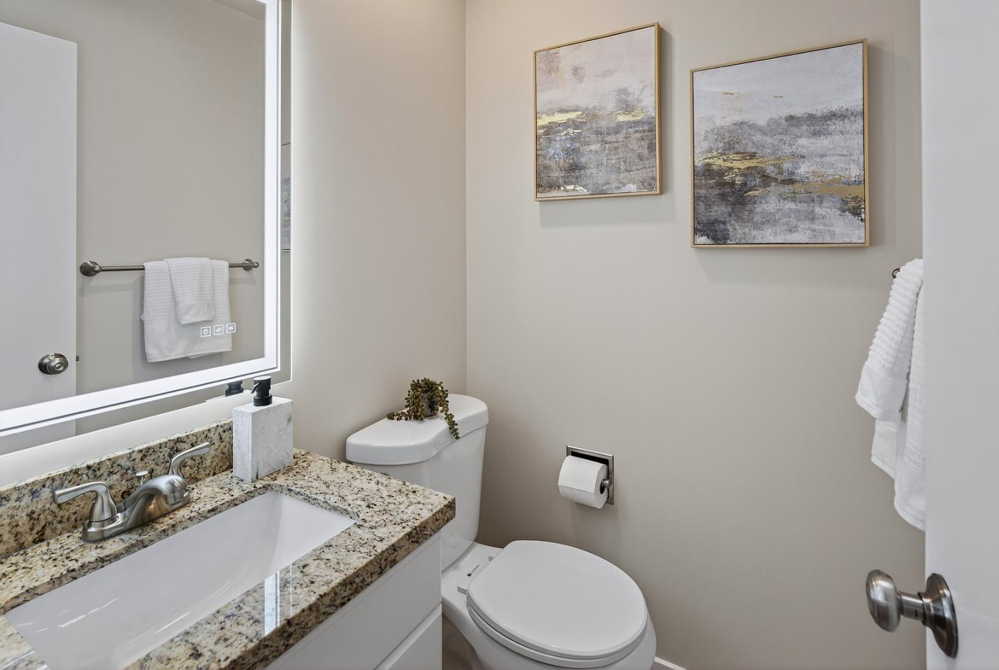 Detail Gallery Image 17 of 22 For 490 Westmoor Ave, Daly City,  CA 94015 - 3 Beds | 2/1 Baths