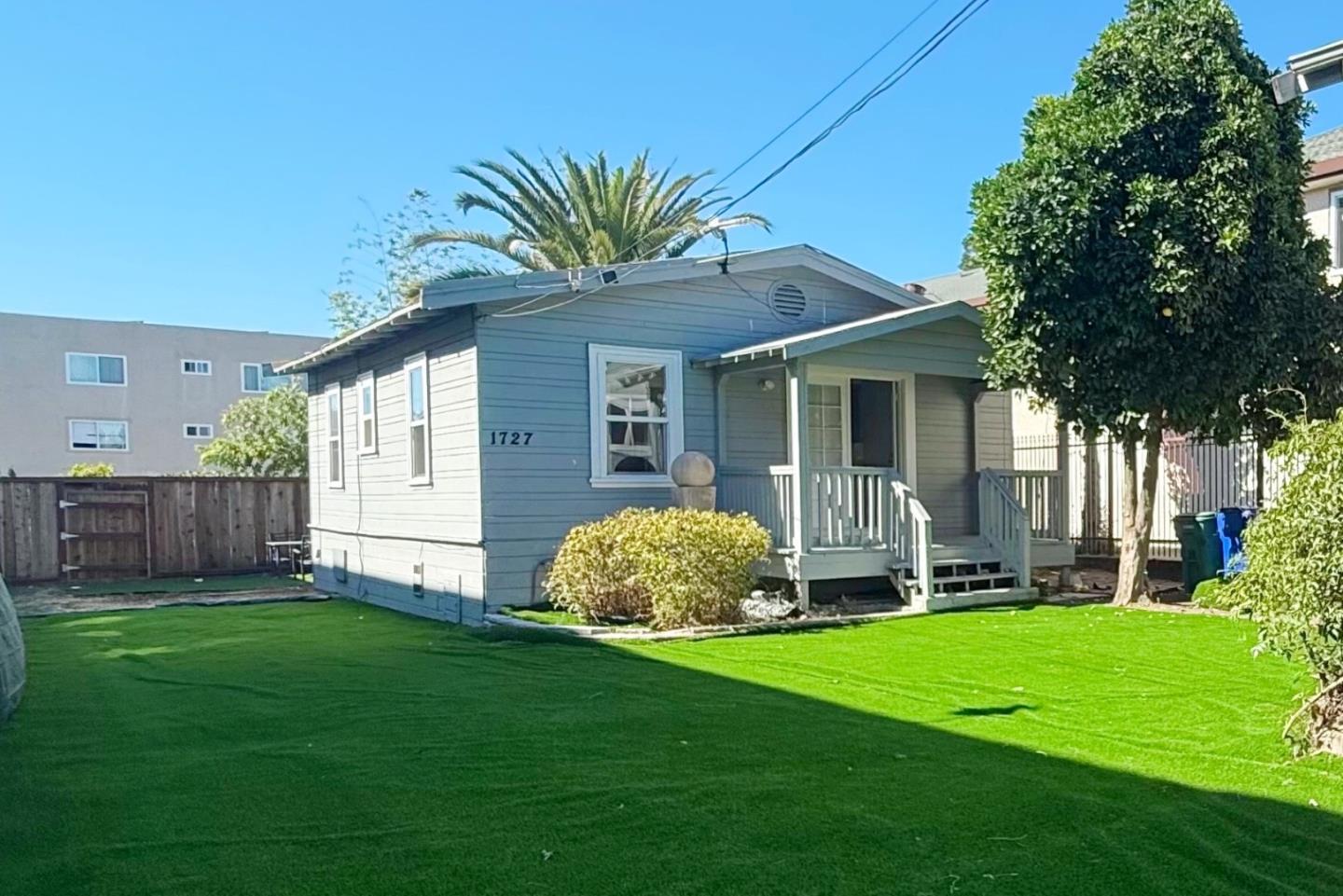 Detail Gallery Image 12 of 30 For 1729 28th Ave, Oakland,  CA 94601 - – Beds | – Baths