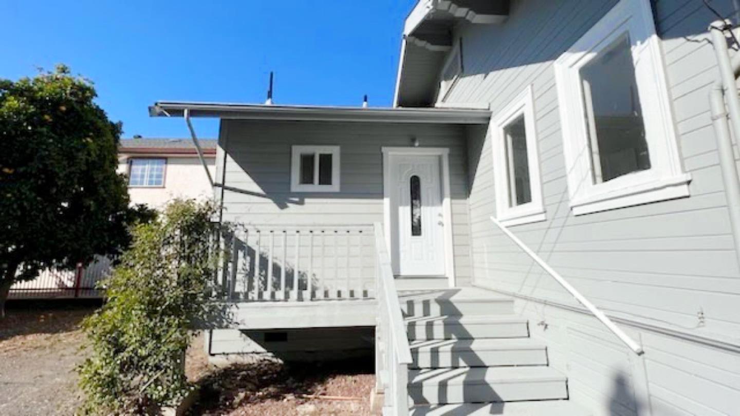 Detail Gallery Image 14 of 30 For 1729 28th Ave, Oakland,  CA 94601 - – Beds | – Baths