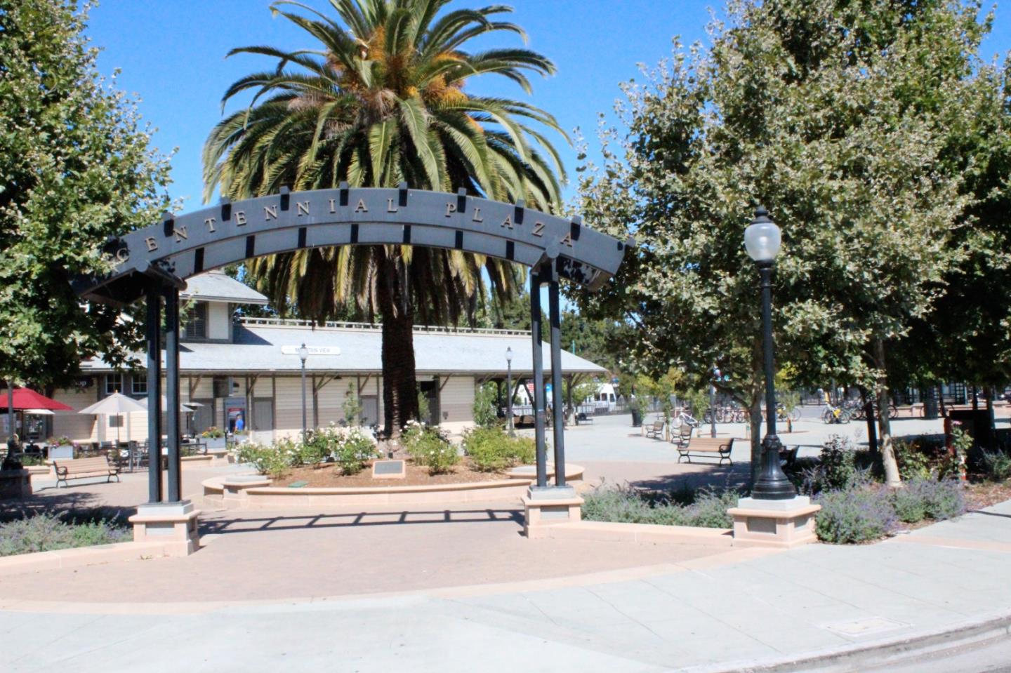 Detail Gallery Image 30 of 34 For 100 E Middlefield Rd 6g,  Mountain View,  CA 94043 - 2 Beds | 2 Baths