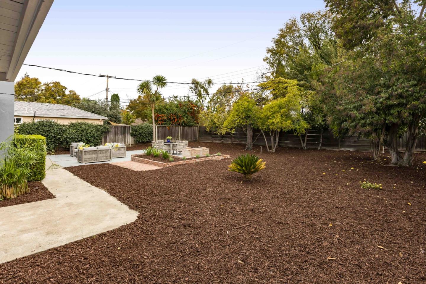 Detail Gallery Image 17 of 20 For 3165 Morris Dr, Palo Alto,  CA 94303 - 3 Beds | 1 Baths