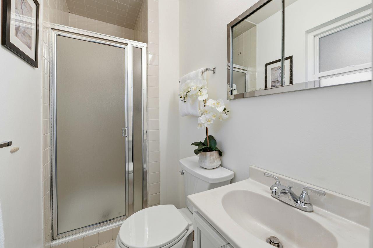 Detail Gallery Image 23 of 29 For 2827 Hosmer St, San Mateo,  CA 94403 - 3 Beds | 2 Baths