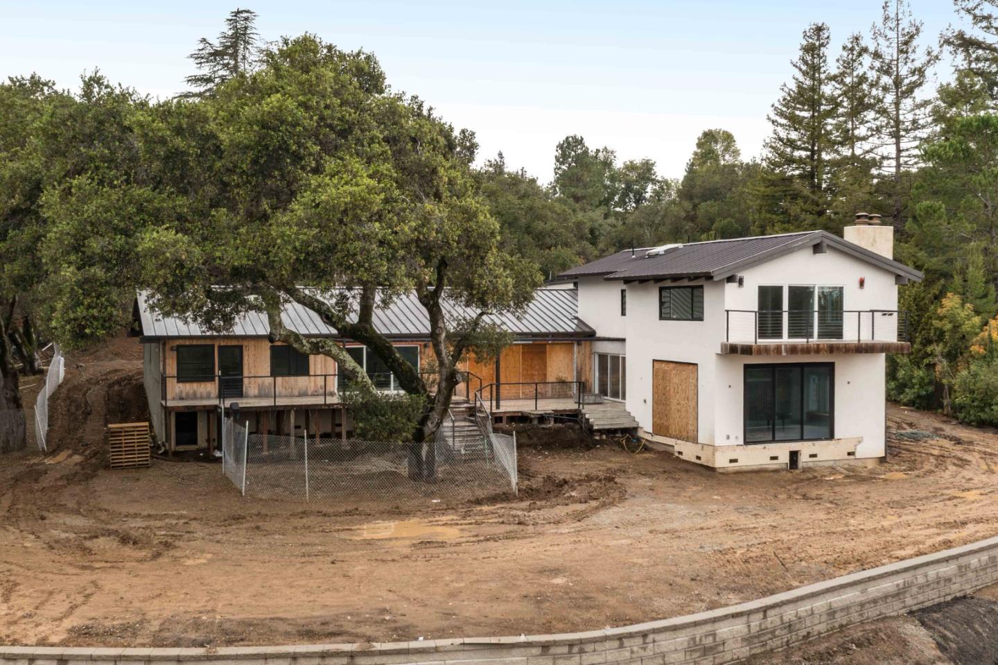 Detail Gallery Image 4 of 5 For 3085 Alexis Dr, Palo Alto,  CA 94304 - 6 Beds | 4 Baths