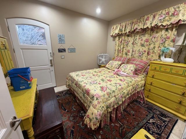 Detail Gallery Image 23 of 28 For 131 30th Ave, Santa Cruz,  CA 95062 - 4 Beds | 3 Baths