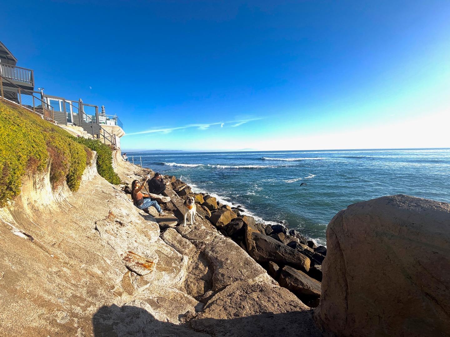 Detail Gallery Image 30 of 30 For 131 30th Ave, Santa Cruz,  CA 95062 - 4 Beds | 3 Baths