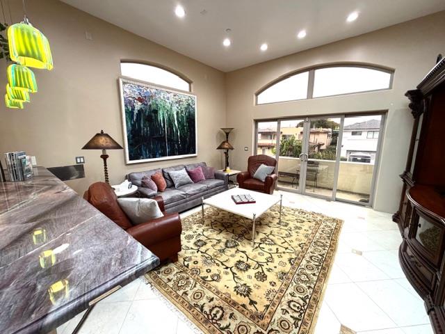 Detail Gallery Image 5 of 28 For 131 30th Ave, Santa Cruz,  CA 95062 - 4 Beds | 3 Baths