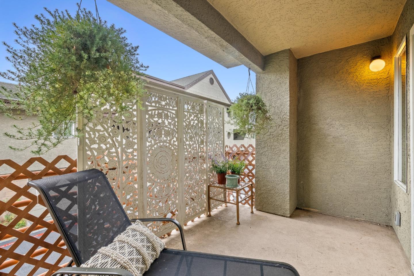 Detail Gallery Image 17 of 41 For 308 River St #B8,  Santa Cruz,  CA 95060 - 1 Beds | 1 Baths