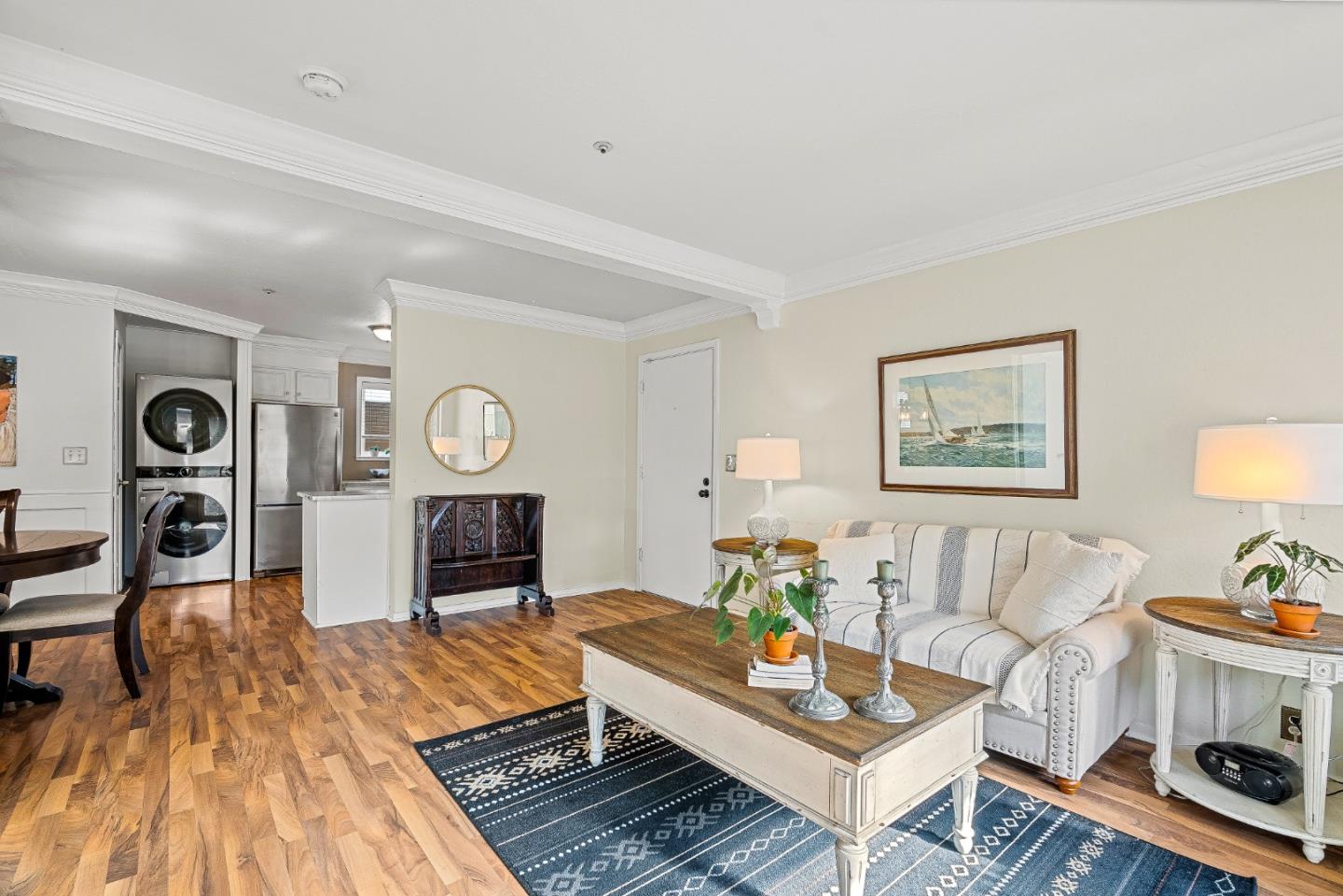 Detail Gallery Image 3 of 41 For 308 River St #B8,  Santa Cruz,  CA 95060 - 1 Beds | 1 Baths