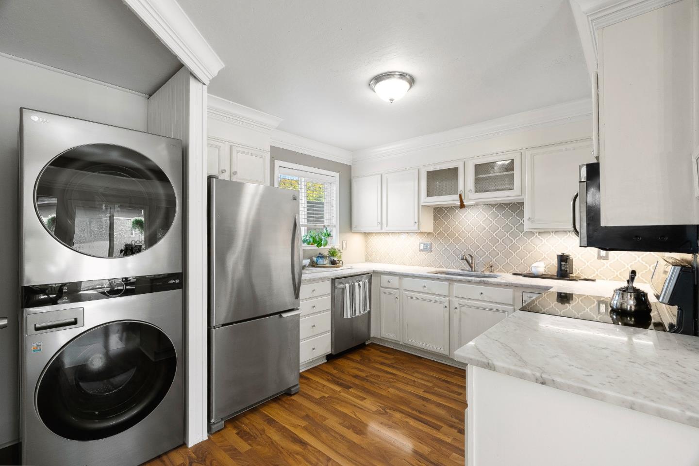 Detail Gallery Image 5 of 41 For 308 River St #B8,  Santa Cruz,  CA 95060 - 1 Beds | 1 Baths