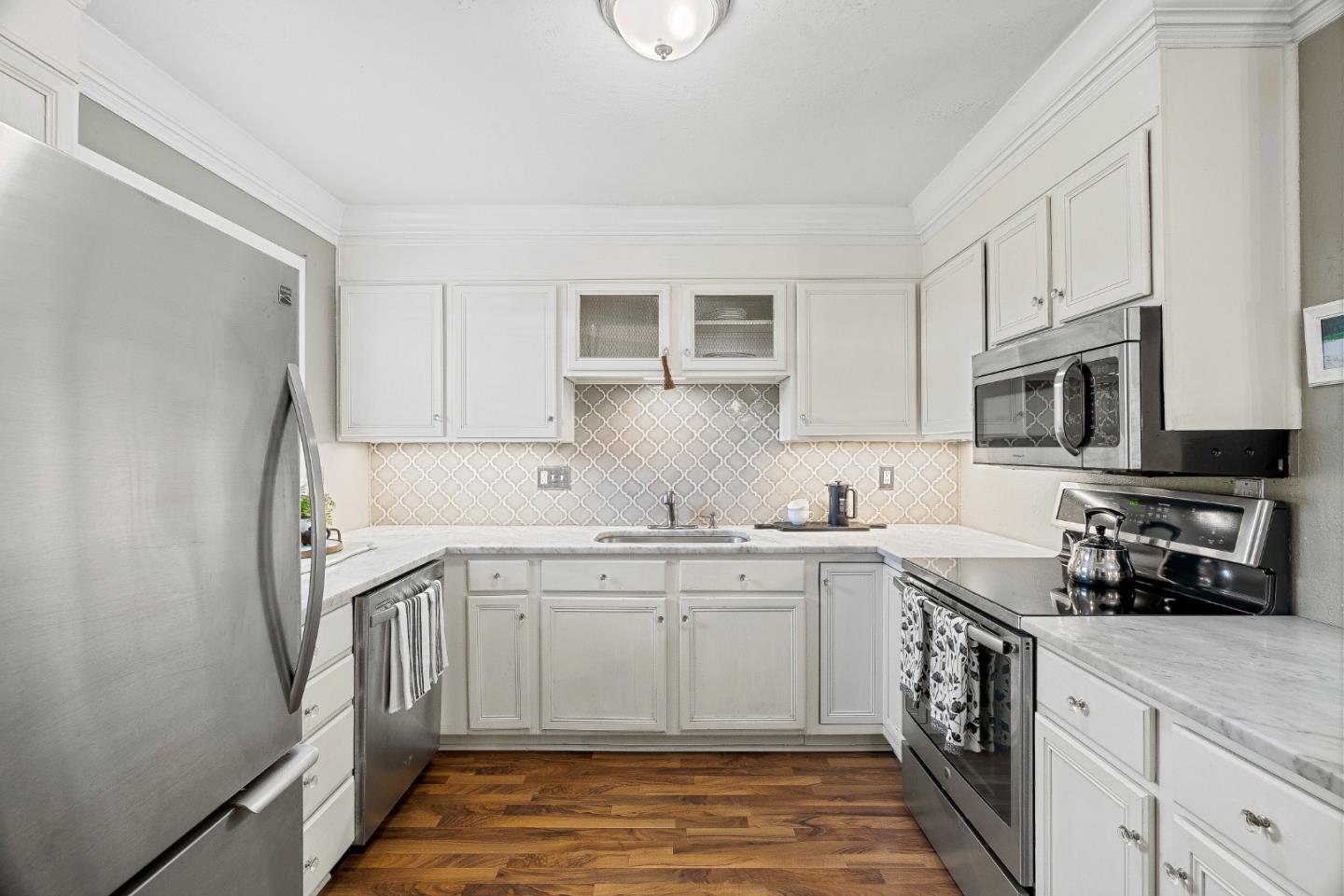 Detail Gallery Image 6 of 41 For 308 River St #B8,  Santa Cruz,  CA 95060 - 1 Beds | 1 Baths