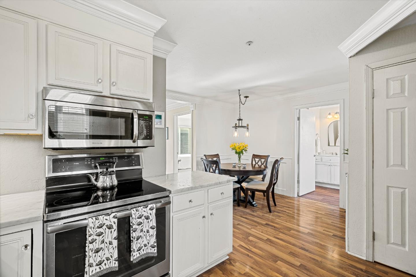 Detail Gallery Image 7 of 41 For 308 River St #B8,  Santa Cruz,  CA 95060 - 1 Beds | 1 Baths