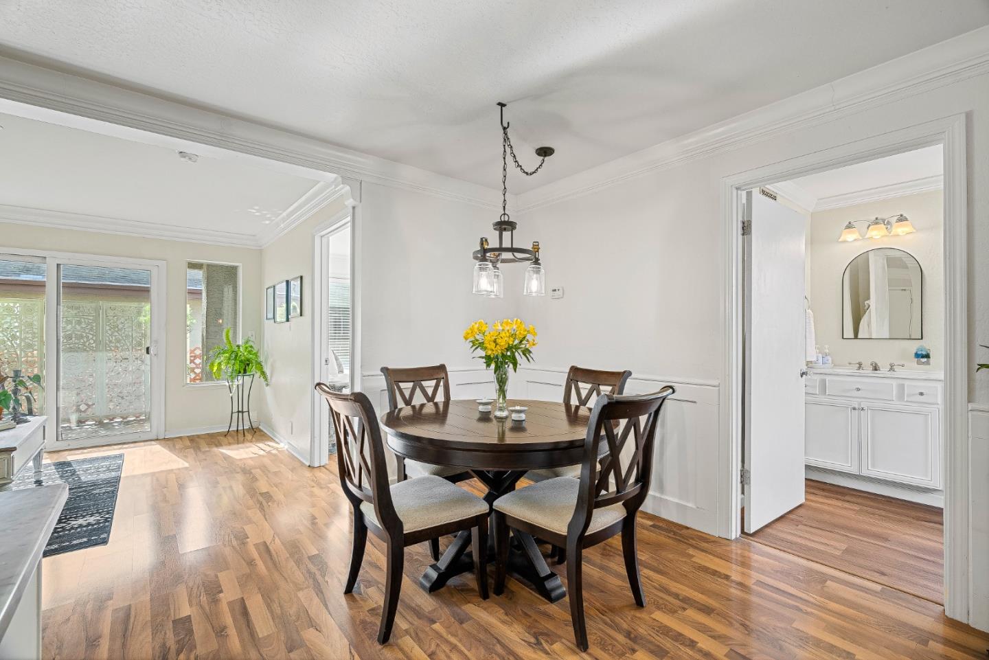 Detail Gallery Image 8 of 41 For 308 River St #B8,  Santa Cruz,  CA 95060 - 1 Beds | 1 Baths