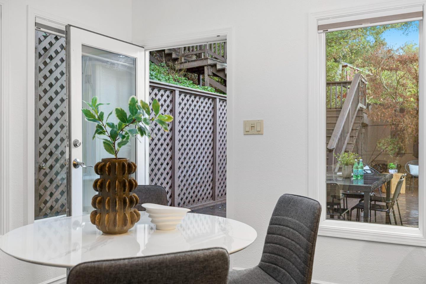 Detail Gallery Image 16 of 59 For 2937 San Juan Blvd, Belmont,  CA 94002 - 3 Beds | 2 Baths