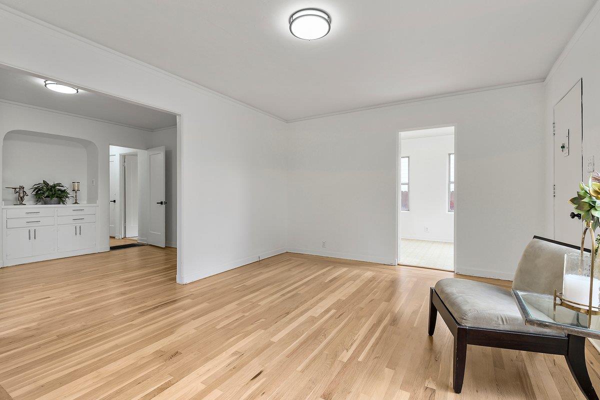 Detail Gallery Image 5 of 27 For 320 N 11th St, San Jose,  CA 95112 - 2 Beds | 1 Baths