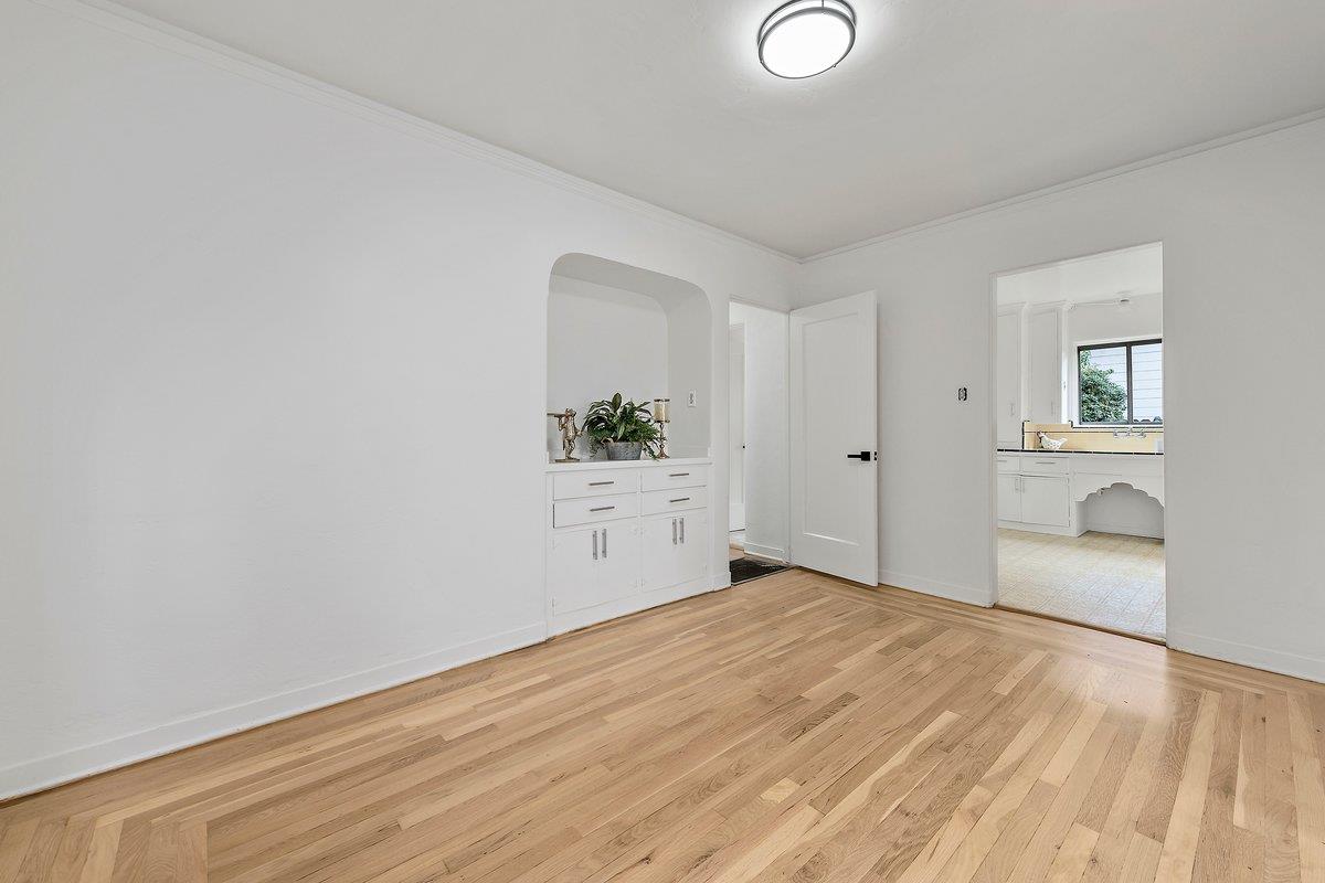 Detail Gallery Image 7 of 27 For 320 N 11th St, San Jose,  CA 95112 - 2 Beds | 1 Baths