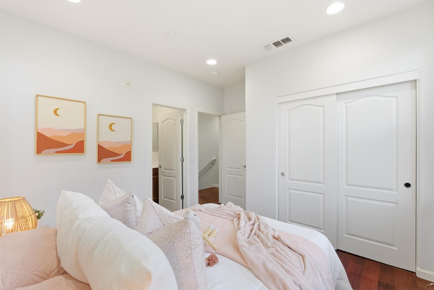 Photo #26: ML82027925 Listing: Photo #26