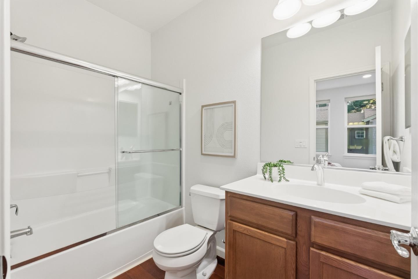 Photo #29: ML82027925 Listing: Photo #29