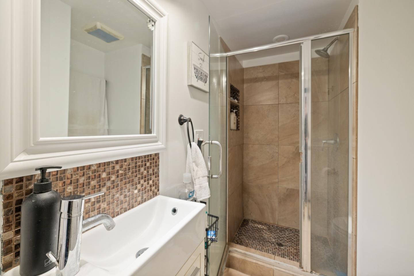 Detail Gallery Image 36 of 74 For 532 Moonrise Ln, Aptos,  CA 95003 - 6 Beds | 4/1 Baths