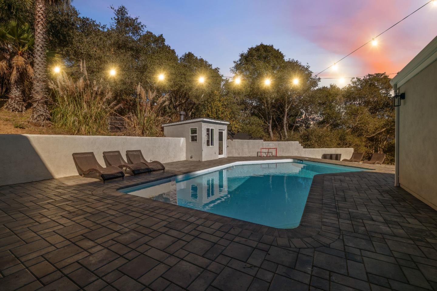 Detail Gallery Image 60 of 74 For 532 Moonrise Ln, Aptos,  CA 95003 - 6 Beds | 4/1 Baths