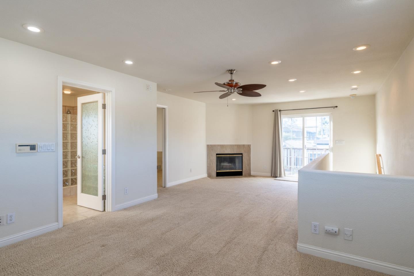 Detail Gallery Image 18 of 28 For 140 John St, Monterey,  CA 93940 - 3 Beds | 2 Baths