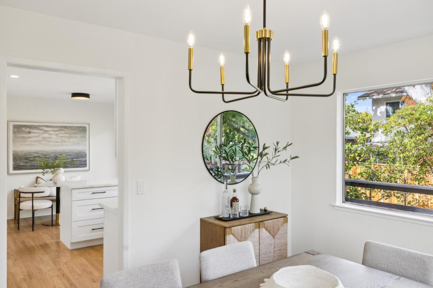 Detail Gallery Image 11 of 52 For 1133 Clydebank Ct, Sunnyvale,  CA 94087 - 4 Beds | 3 Baths