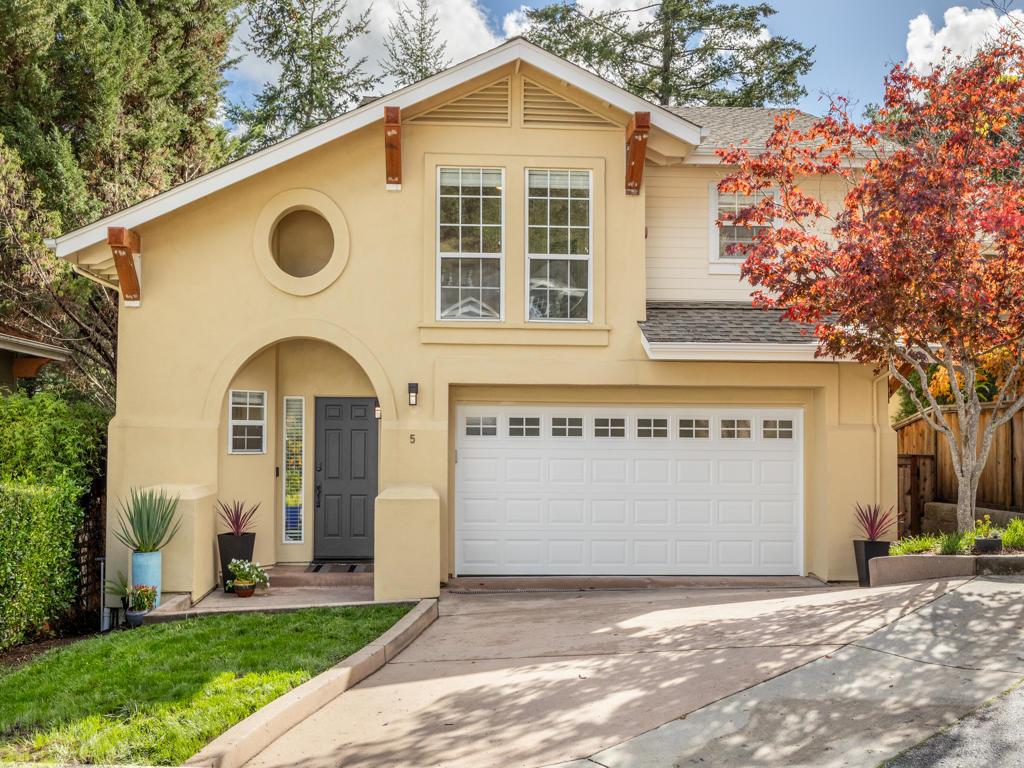 Detail Gallery Image 2 of 45 For 5 Tuscany Ct, Scotts Valley,  CA 95066 - 3 Beds | 2/1 Baths
