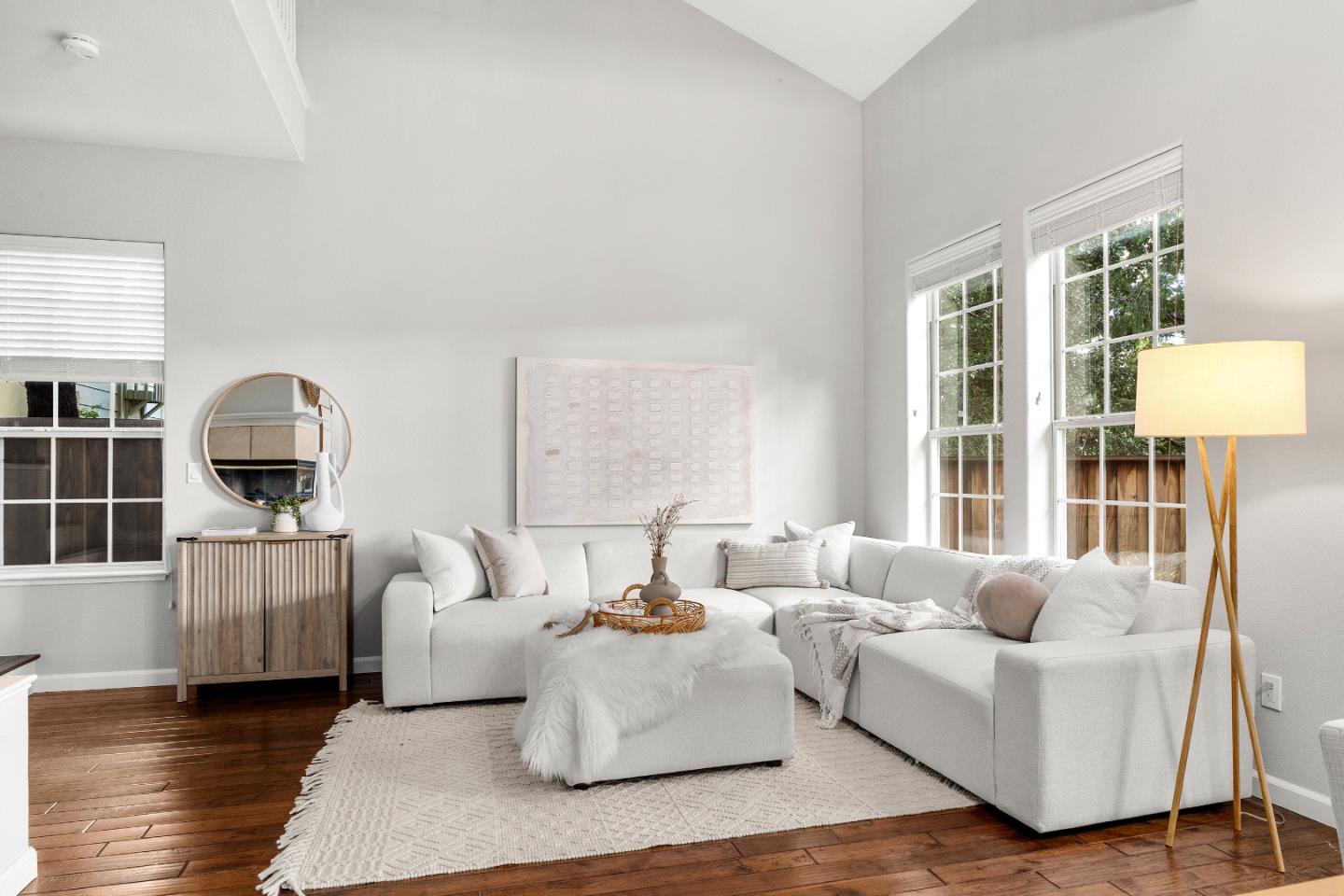 Detail Gallery Image 4 of 45 For 5 Tuscany Ct, Scotts Valley,  CA 95066 - 3 Beds | 2/1 Baths