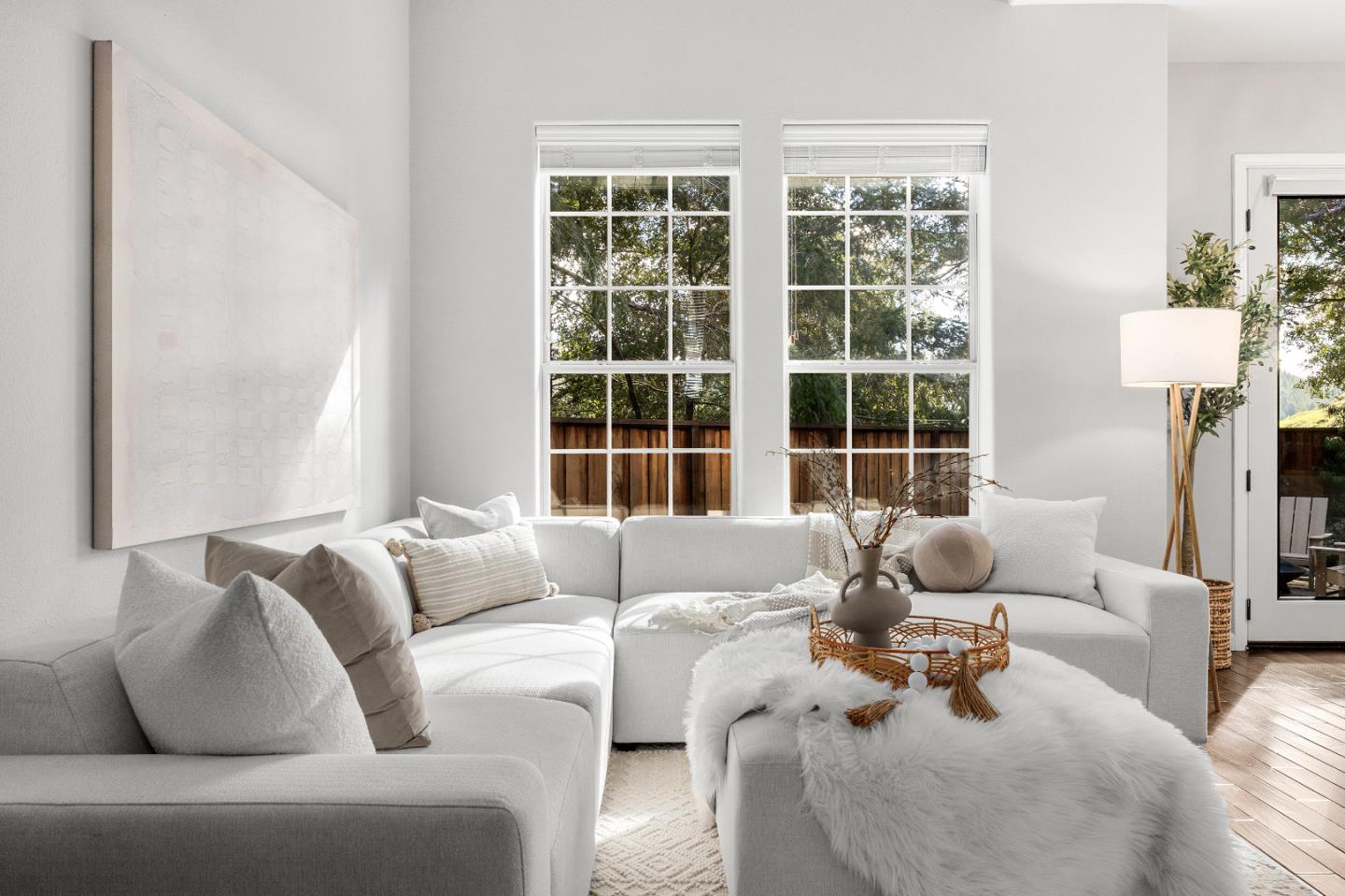 Detail Gallery Image 5 of 45 For 5 Tuscany Ct, Scotts Valley,  CA 95066 - 3 Beds | 2/1 Baths