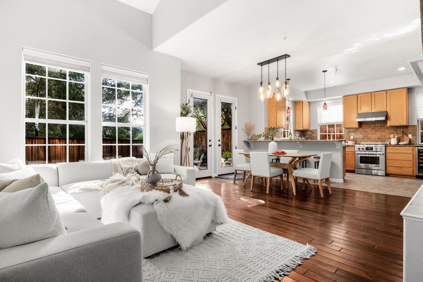 Detail Gallery Image 6 of 45 For 5 Tuscany Ct, Scotts Valley,  CA 95066 - 3 Beds | 2/1 Baths