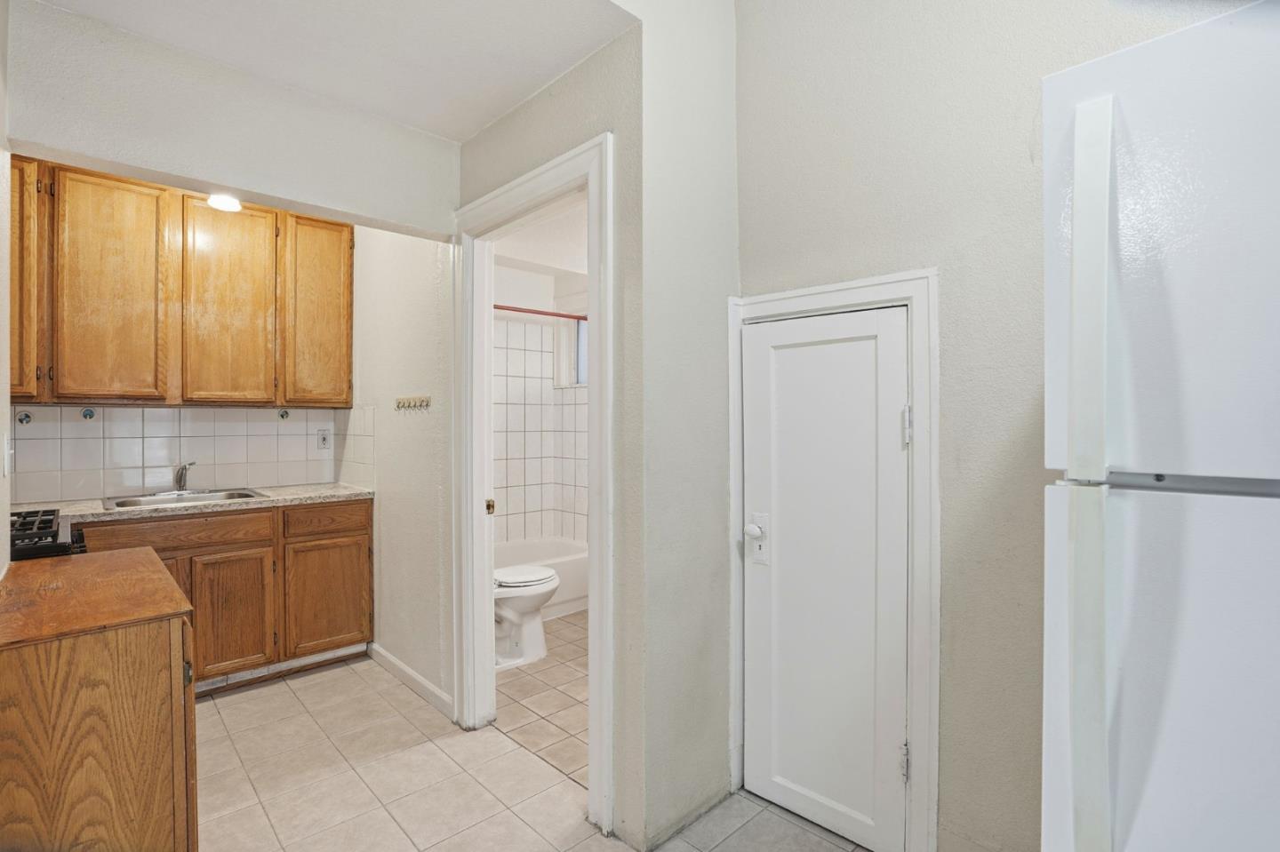 Detail Gallery Image 22 of 43 For 603 Madison St, Oakland,  CA 94607 - – Beds | – Baths