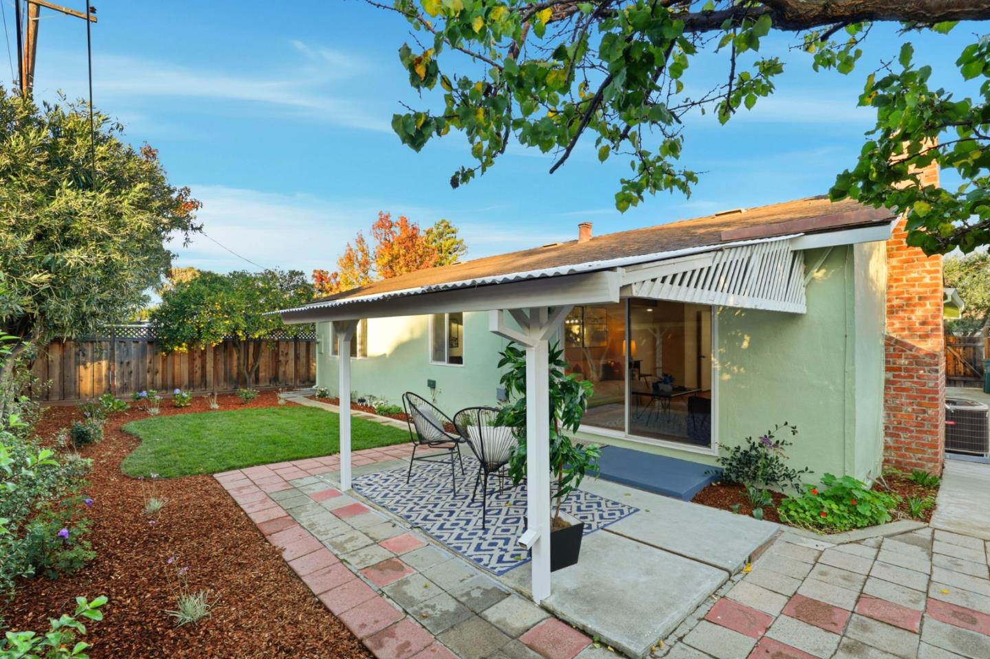 Detail Gallery Image 18 of 21 For 841 Nectarine Ave, Sunnyvale,  CA 94087 - 3 Beds | 2 Baths