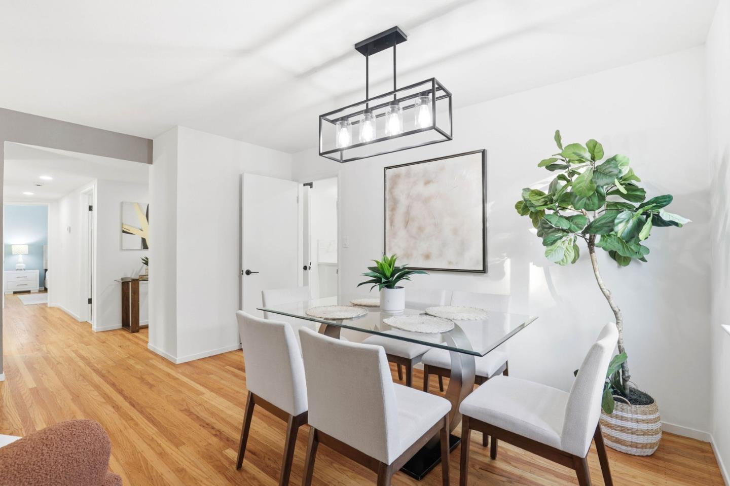 Detail Gallery Image 6 of 21 For 841 Nectarine Ave, Sunnyvale,  CA 94087 - 3 Beds | 2 Baths