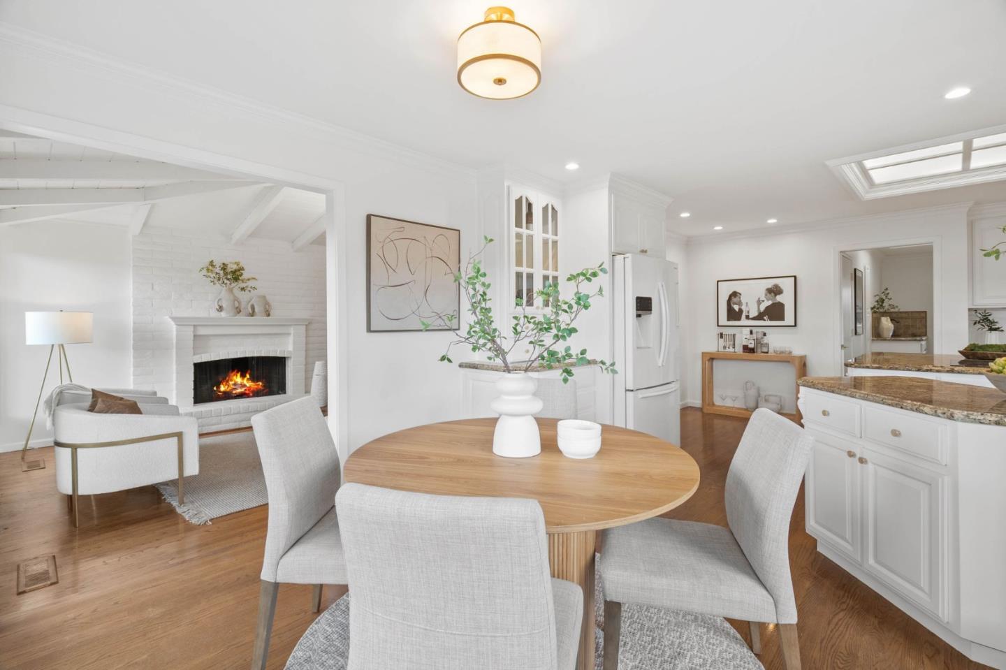 Detail Gallery Image 15 of 46 For 2619 Lindentree Ln, Santa Clara,  CA 95051 - 4 Beds | 2/1 Baths