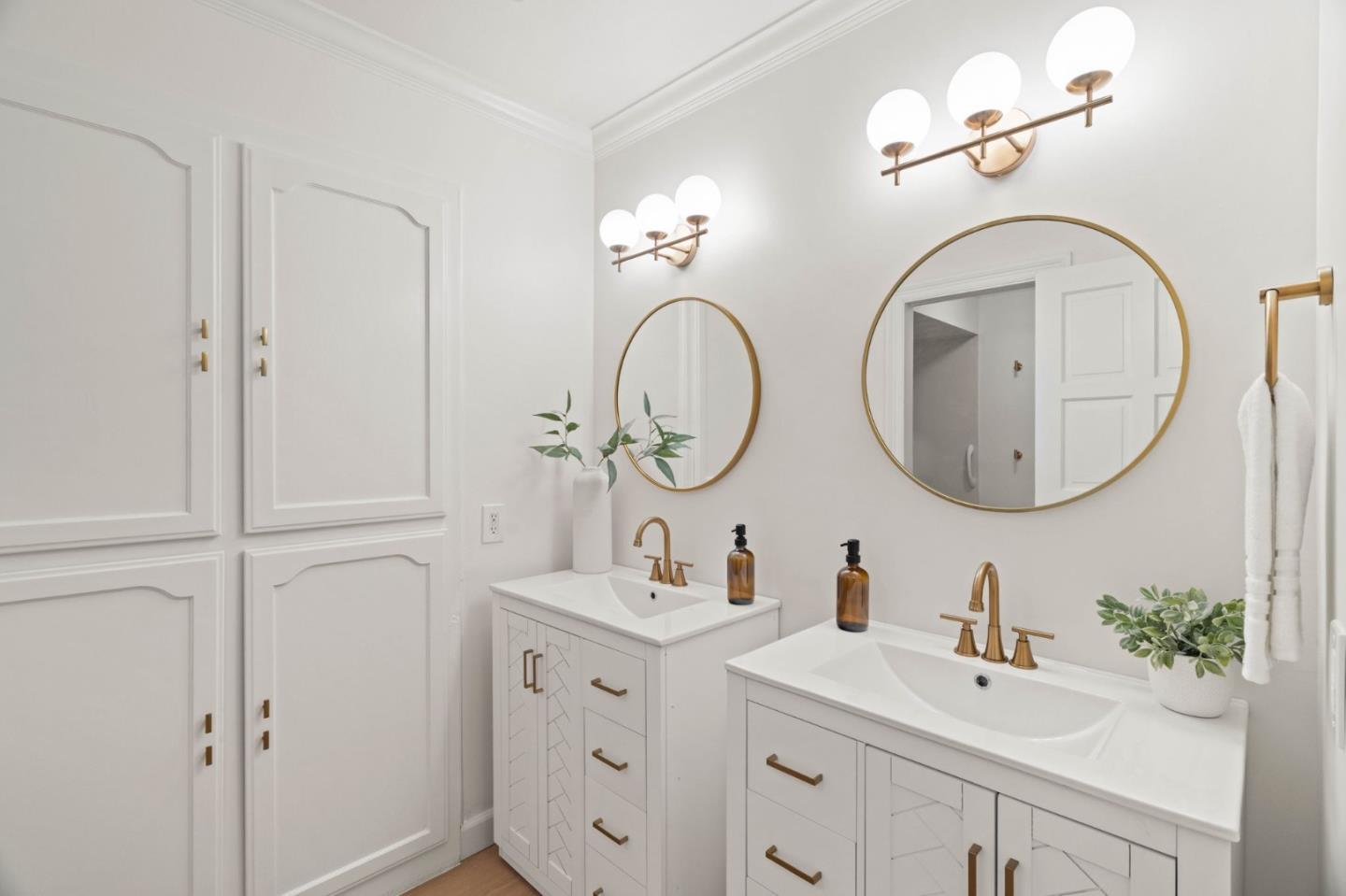 Detail Gallery Image 33 of 46 For 2619 Lindentree Ln, Santa Clara,  CA 95051 - 4 Beds | 2/1 Baths