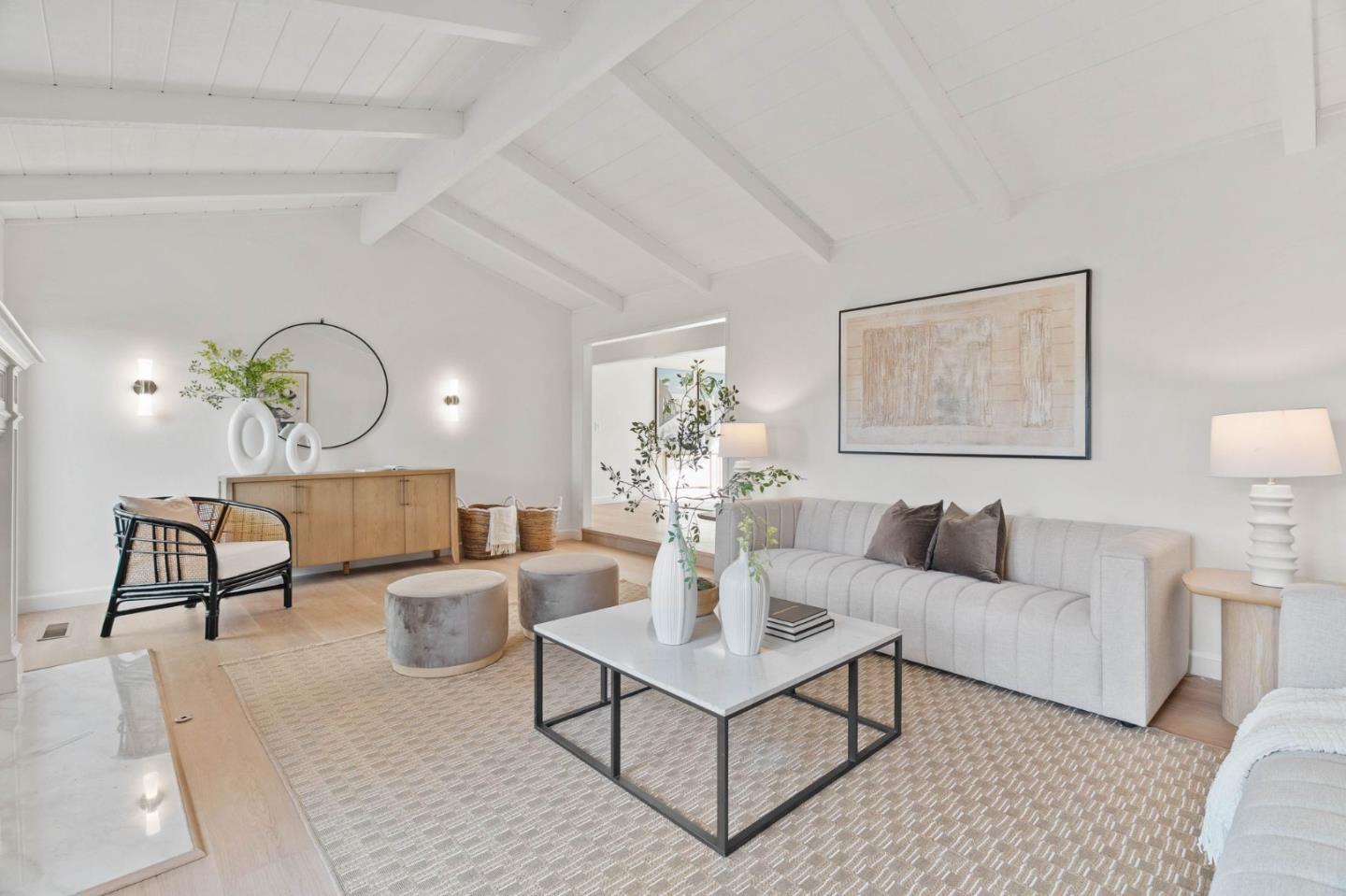 Detail Gallery Image 7 of 46 For 2619 Lindentree Ln, Santa Clara,  CA 95051 - 4 Beds | 2/1 Baths