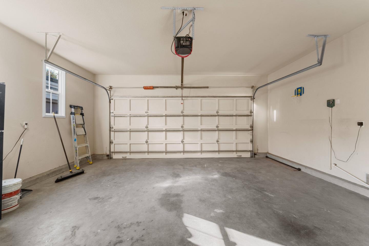 Detail Gallery Image 42 of 43 For 9652 Cooper Pl, Gilroy,  CA 95020 - 5 Beds | 3 Baths